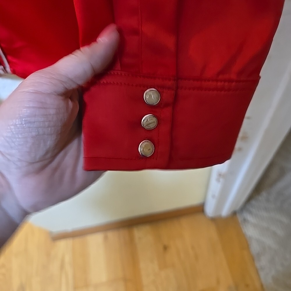 Rodeo Quincy Red Western Shirt with Rose Embroidery - Picture 4 of 6